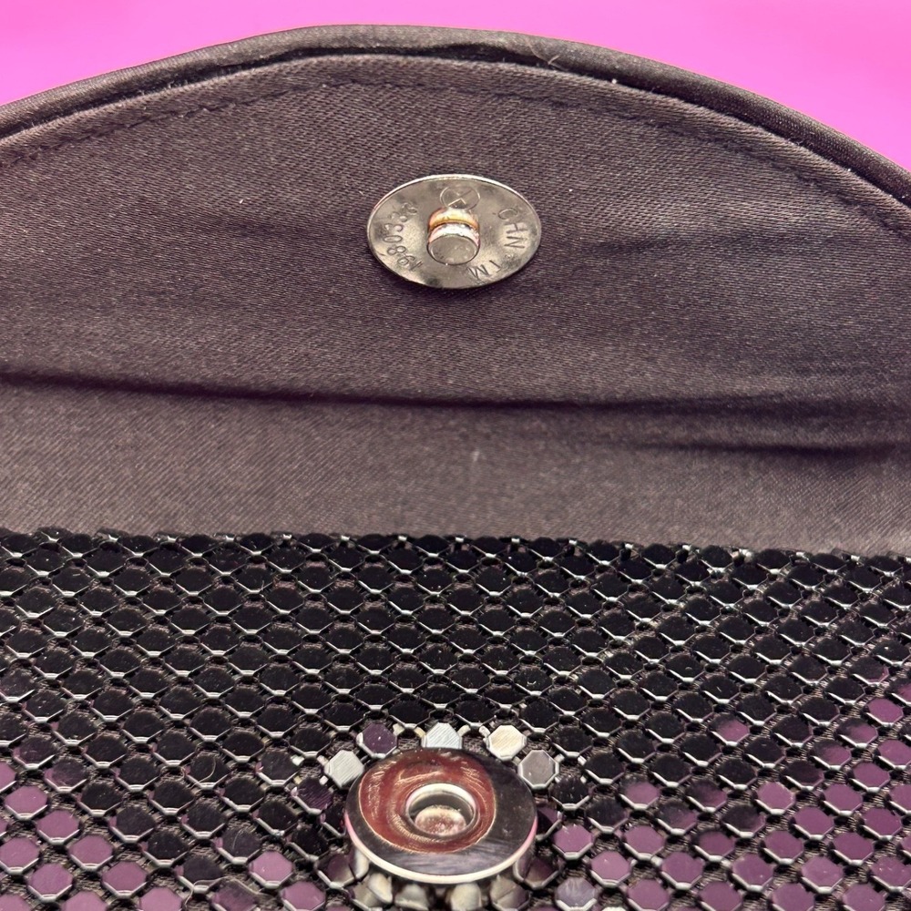 Lulu Townsend Black Mesh Evening Clutch Bag with Detachable Chain Strap - Picture 6 of 11